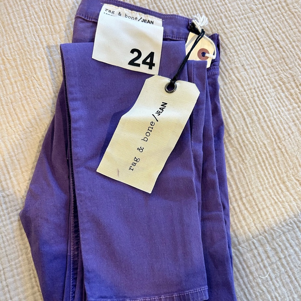 NWT rag and bone legging purple pants. Super cute color.